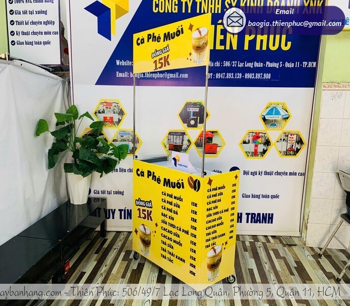 xe cà phê take away