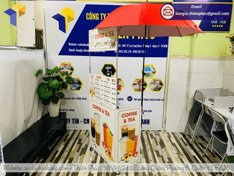 Xe đẩy bán cà phê có dù