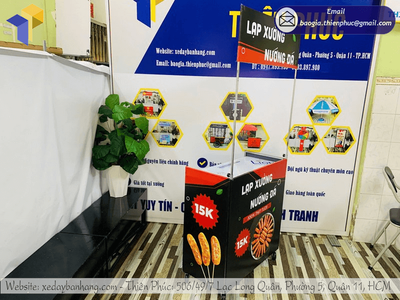 Mẫu Xe Bán Lạp Xưởng Nướng